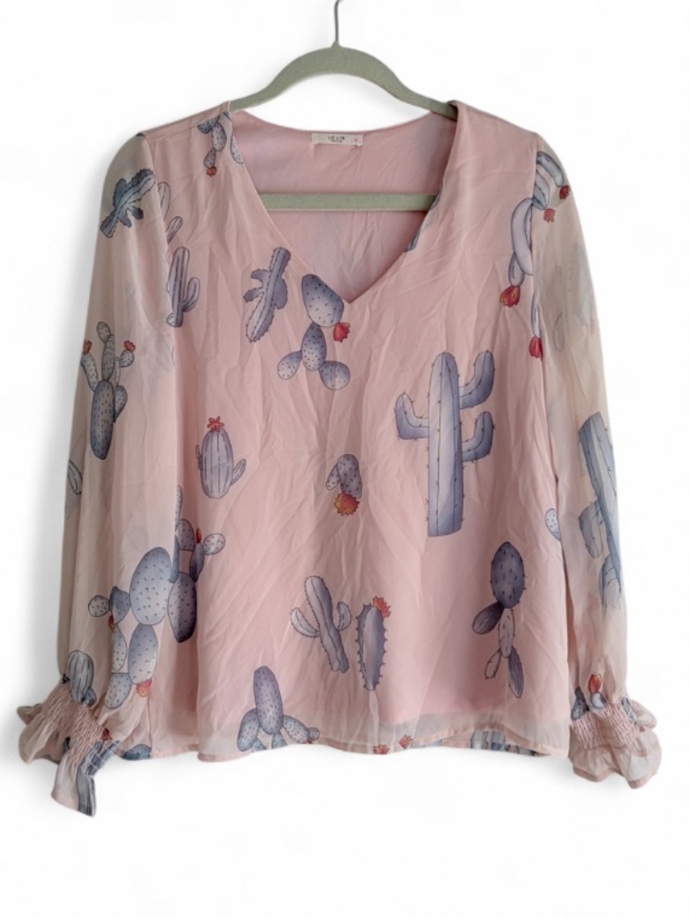 Le Lis Pastel Pink Cactus Print Long Sleeve V Neck Blouse Size M